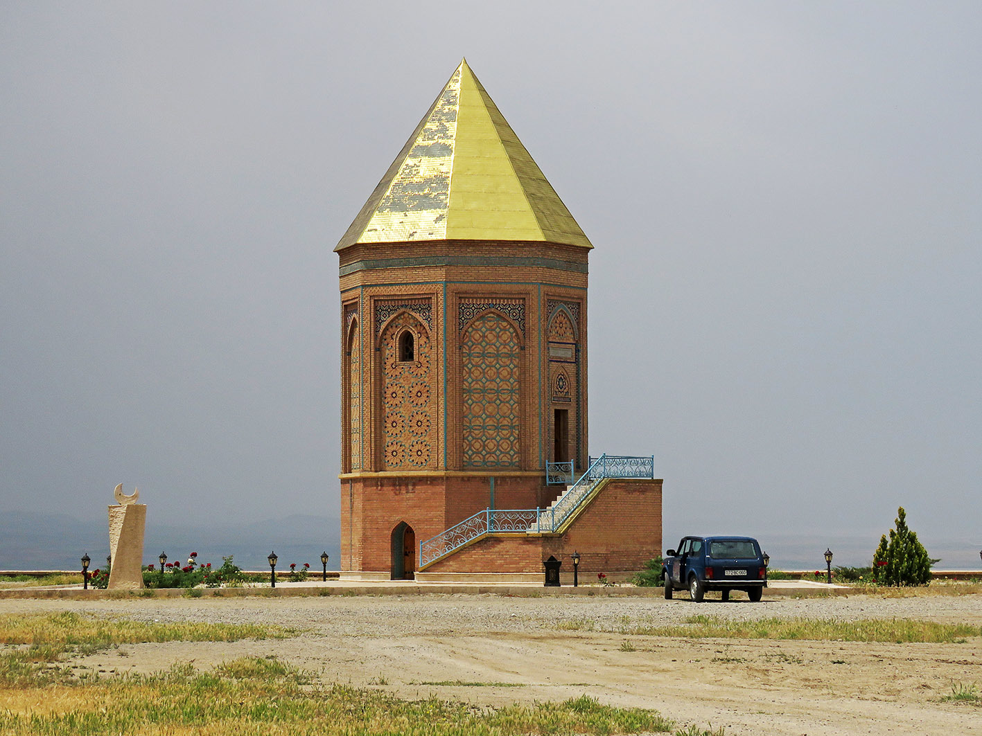 Nakhchivan (Naxçıvan, Նախիջևան, Нахичевань)